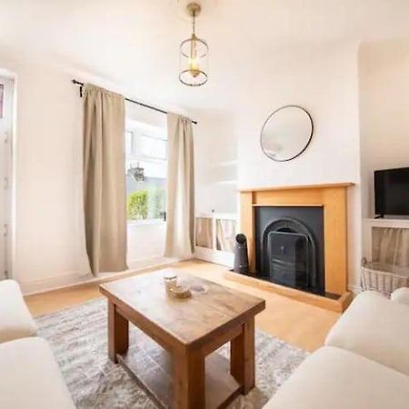 Poppy'S Cottage Матлок Экстерьер фото